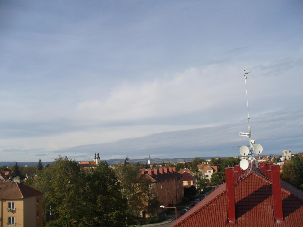 Hotel Morava Uherské Hradiště エクステリア 写真